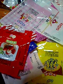 チロルの包み紙