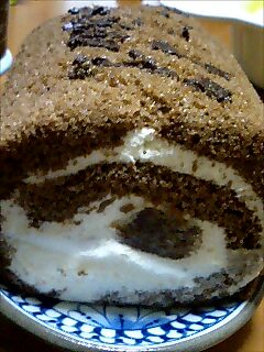 生チョコロールケーキ