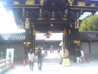 西本願寺を正面から撮影