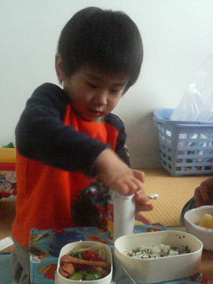 弁当食う男８.jpg