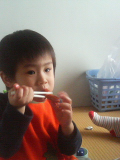 弁当食う男3.jpg