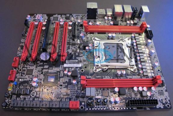 foxconnquantumforcex79computex01-575x3881.jpg
