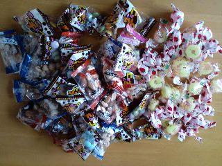 お菓子詰め放題