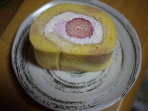 モンシュシュの水玉ロールケーキ２