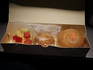 キャセイパシフィックのドバイから香港行きの機内食（朝）