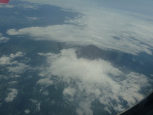 飛行機から見た富士山