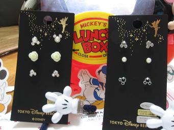 ディズニー ピアス.JPG