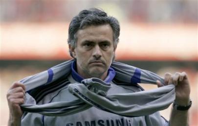 Jose Mourinho leaves the field after victory against Blackburn Rovers during their English FA Coupe semi-final.jpg