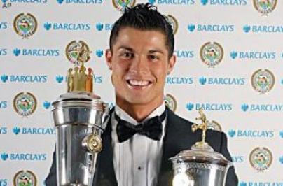 Ronaldo earns award double.jpg