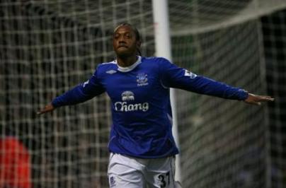 Manuel Fernandes celebrates his teams opening goal.jpg