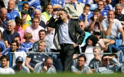 Jose mourinho -Chelsea v Bolton Wanderers at Stamford Bridge.jpg