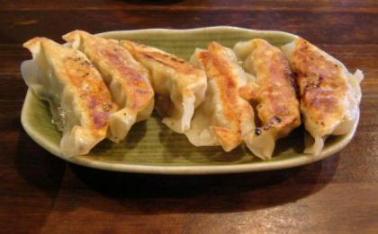 大勝軒　餃子