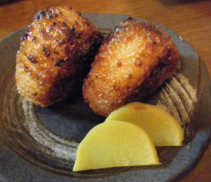 焼き鳥居酒屋「神蔵」　焼きおにぎり