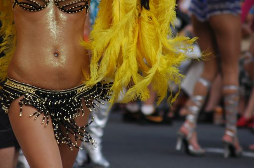 かっこいいおへそ