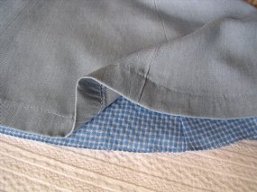 07.5.30ﾏｰﾒｲﾄﾞｽｶｰﾄ別布チラ見せ