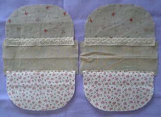 07.12.２リネン小花ばねポ はぎ合わせる