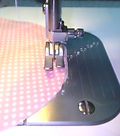 07.8.30ピンクッションミシン