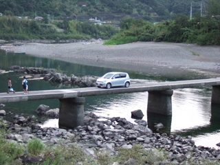 image8.jpg
