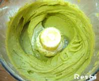 DLCクイジナートフードプロセッサーでクッキー生地