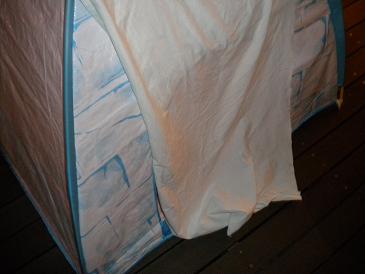 2009,8,14 テントにシーツをかぶせて.jpg