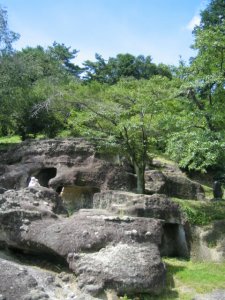 長岡百穴古墳　1