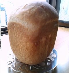 紅麹ハニーミルクパン.jpg