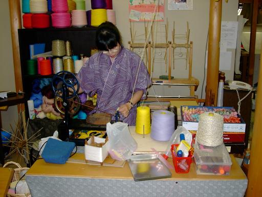 ぬき（横糸）を巻く