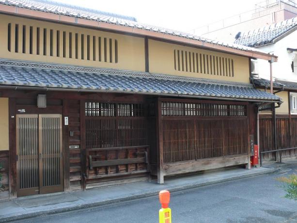 武者小路通室町西入る