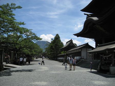 阿蘇神社３