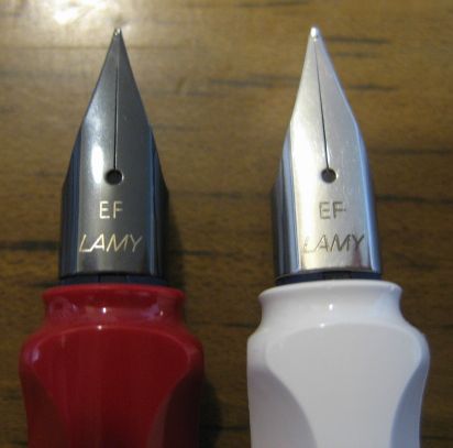 LAMY Saffari赤白４