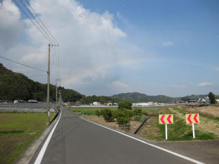 0325・22平等寺手前の虹.jpg
