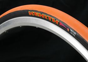 MAXXIS XENITH Pro Light.jpg