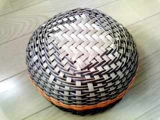 パンかご（裏）