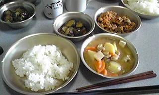 給食