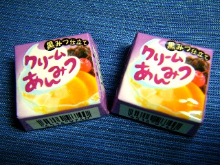 チロル　クリームあんみつチョコ