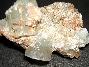 アクアマリンのクラスター