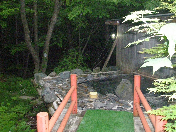 露天風呂　湯川荘