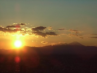 夕日と富士山