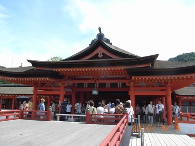 厳島神社