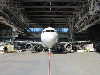 飛行機真正面