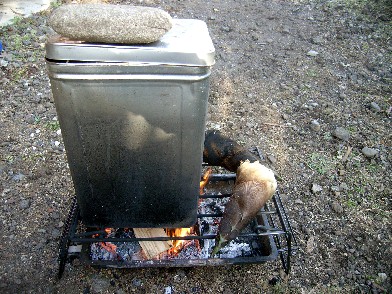 一斗缶でタケノコを炊きましたよ。