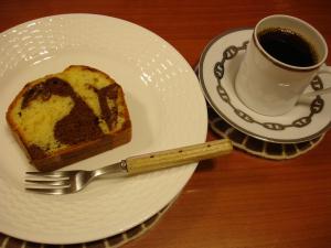 バレンタインにケーキとコーヒー
