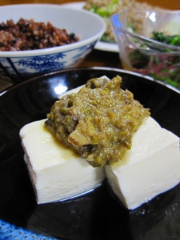 湯豆腐のふき味噌添え
