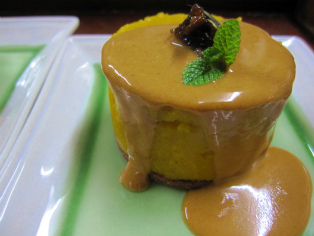 かぼちゃのババロア　きなこソース添え