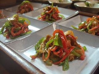 ピーマン　チンジャオロースー風炒め物