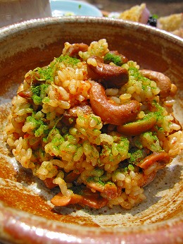 カシューナッツ人参炊き込みご飯