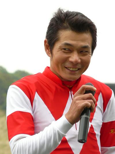 北村欣也騎手.JPG