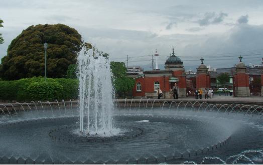 どんより京都国立博物館から京都タワー