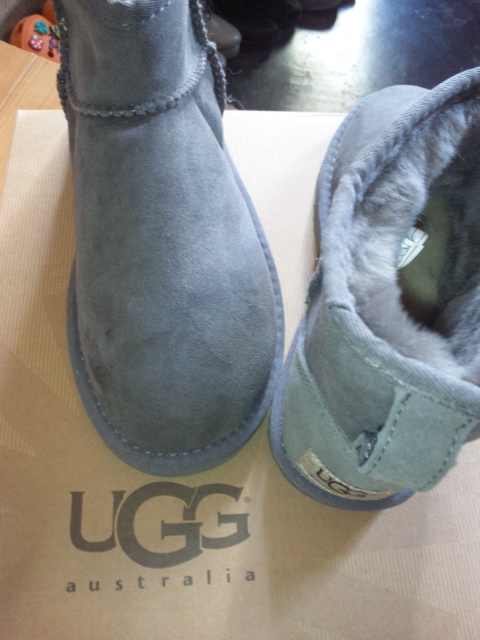 UGGとEMUのブーツ。。。 | 激安品探しが大好き★ - 楽天ブログ