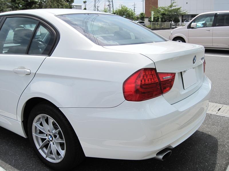 Ｅ９０ＳＥのうしろななめ